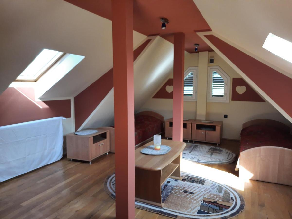 Antal Apartmans Lunca De Sus Kulcsoshaz Gyimesfelsolok Εξωτερικό φωτογραφία