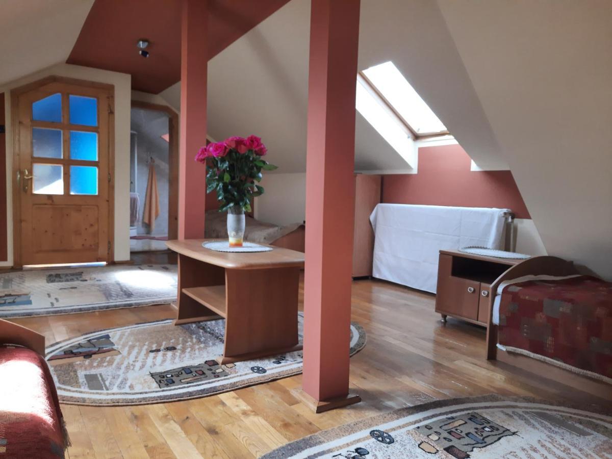 Antal Apartmans Lunca De Sus Kulcsoshaz Gyimesfelsolok Εξωτερικό φωτογραφία